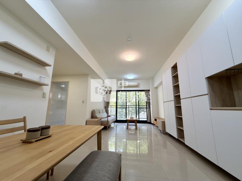 中國醫|大城三月花見|大兩房車位樹梢戶房屋室內格局與周邊環境