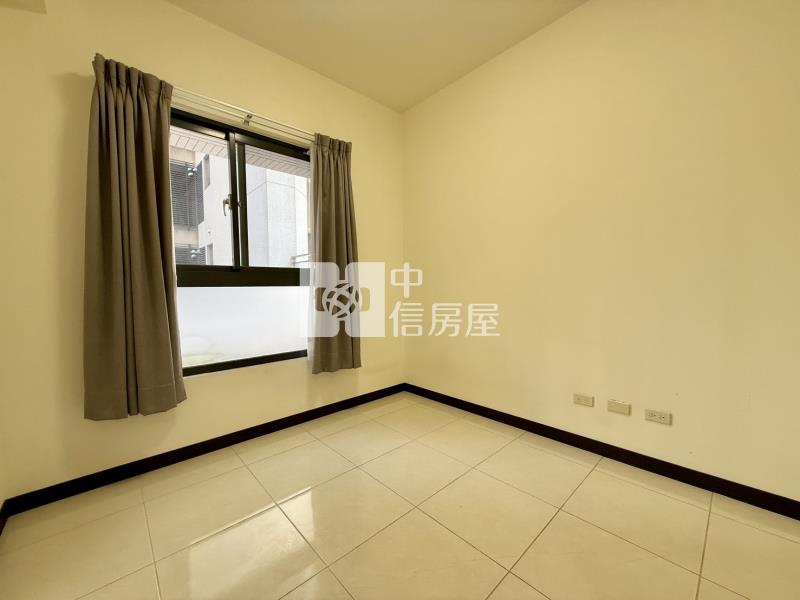 中國醫|大城三月花見|大兩房車位樹梢戶房屋室內格局與周邊環境