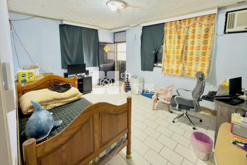 員山公園生活圈靜巷大空間別墅房屋室內格局與周邊環境