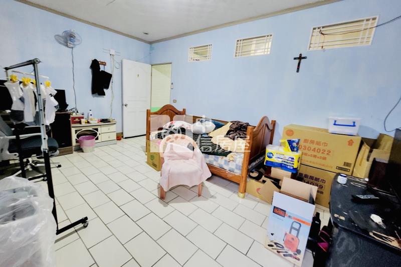 員山公園生活圈靜巷大空間別墅房屋室內格局與周邊環境