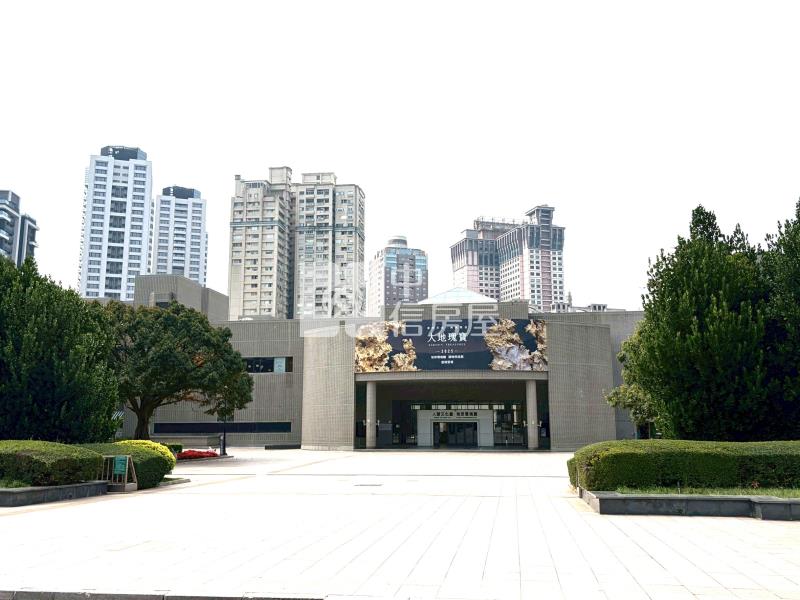 中國醫商圈前後臨路旗艦建地房屋室內格局與周邊環境