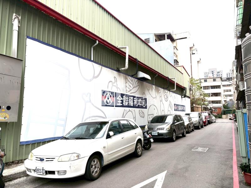 中國醫商圈前後臨路旗艦建地房屋室內格局與周邊環境