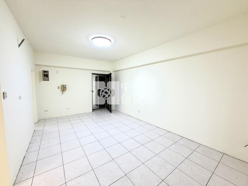 平鎮近忠貞商圈低總價電梯三房房屋室內格局與周邊環境