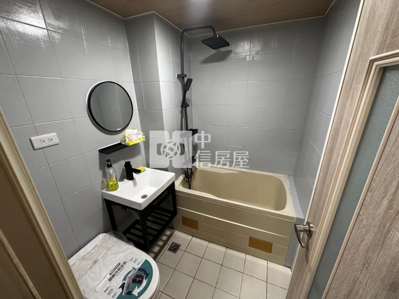 近省桃溫馨兩房車房屋室內格局與周邊環境