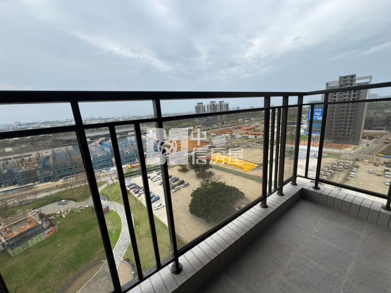 興南重劃區【A20綻】面公園景觀三改二房車房屋室內格局與周邊環境