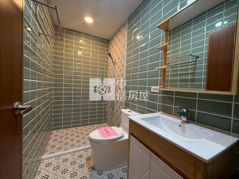 潮州鬧區整新車庫透天房屋室內格局與周邊環境