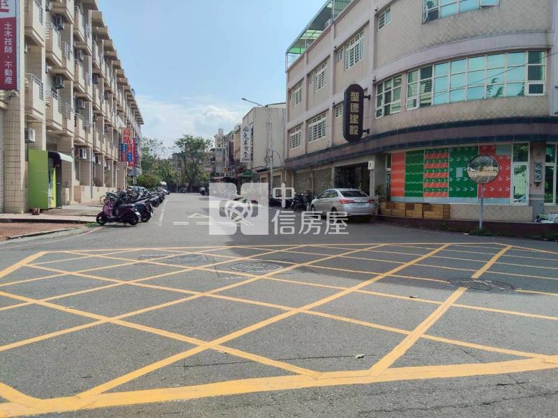 雲科大店面+6套房房屋室內格局與周邊環境