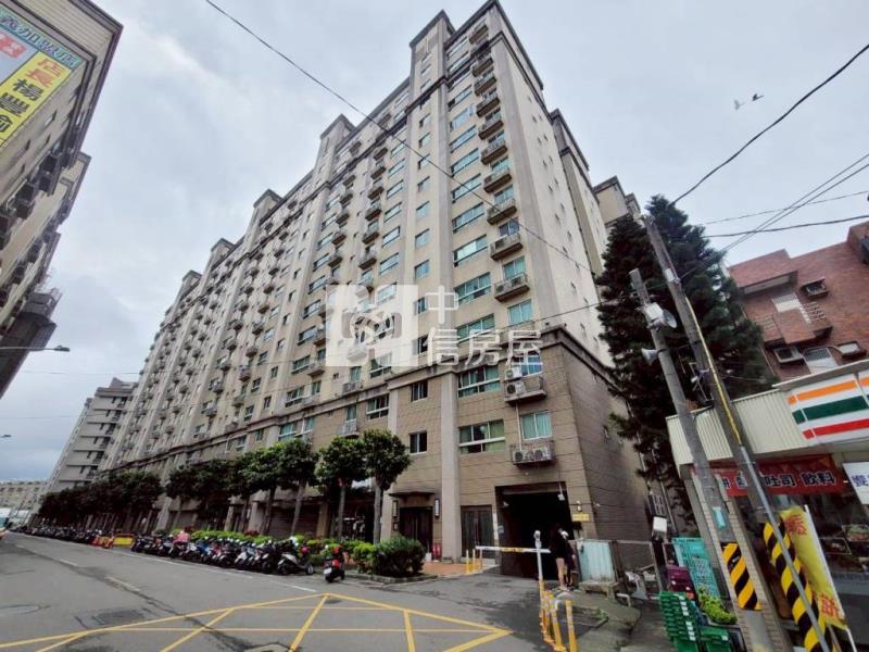 高城近部桃巨星生活家大4房+平車房屋室內格局與周邊環境