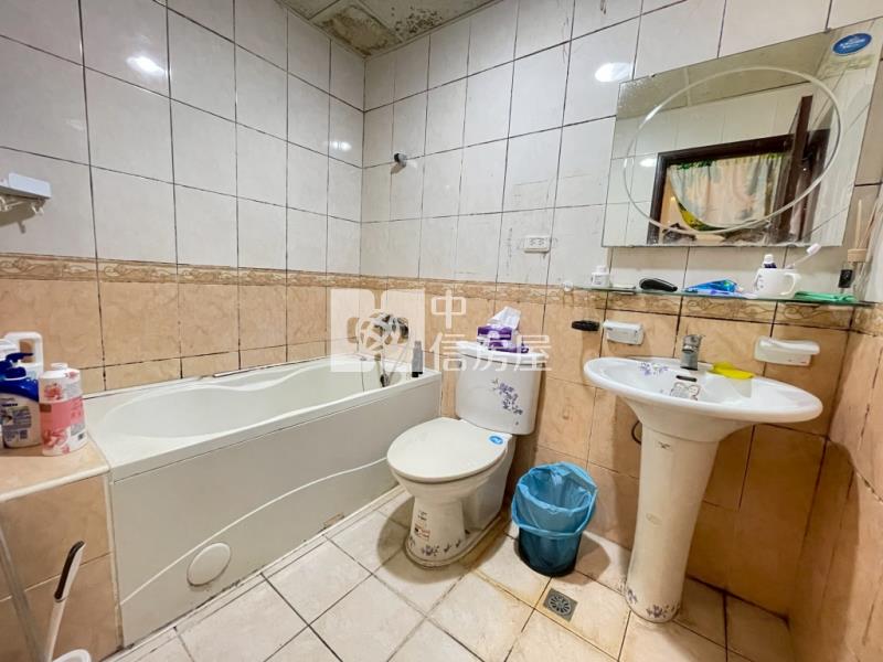 高城近部桃巨星生活家大4房+平車房屋室內格局與周邊環境