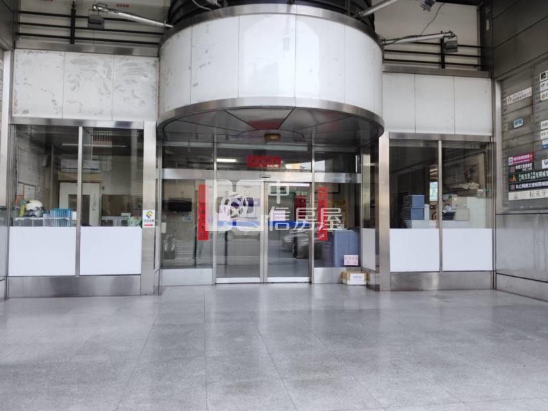 (專)近桃園車站-電梯美大四房房屋室內格局與周邊環境