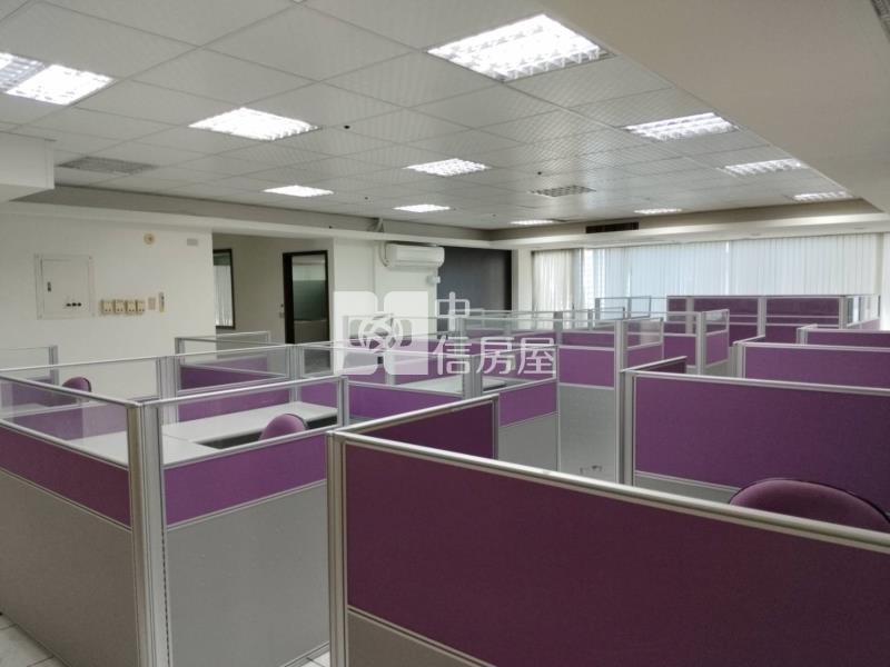 (專)近桃園車站-電梯美大四房房屋室內格局與周邊環境