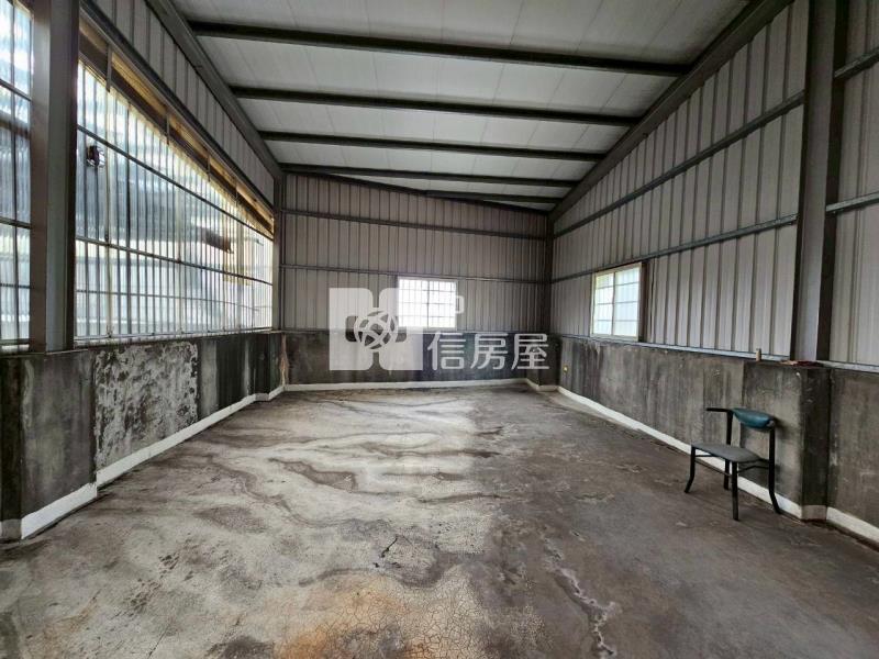 世賢圖書館大店面房屋室內格局與周邊環境