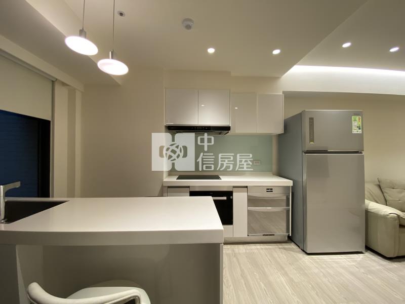 青埔A18站前新銳裝潢商辦車房屋室內格局與周邊環境