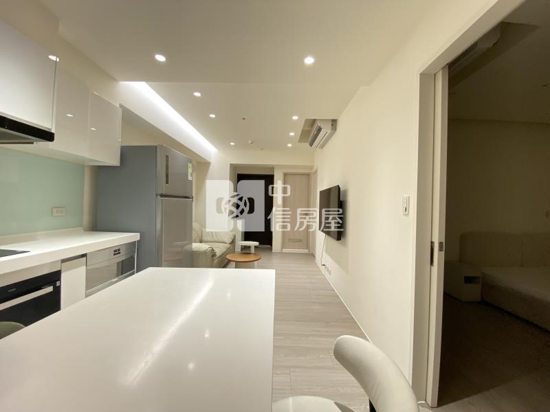 青埔A18站前新銳裝潢商辦車房屋室內格局與周邊環境