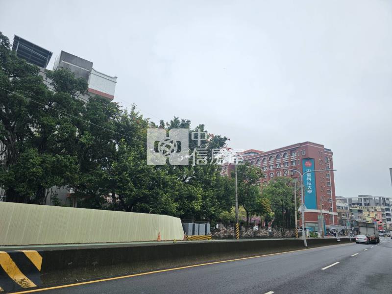 近新市車站都內持分美農地房屋室內格局與周邊環境