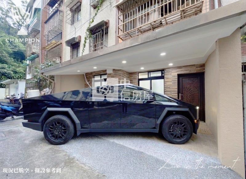 【冠軍】新豐街最美車庫一樓房屋室內格局與周邊環境