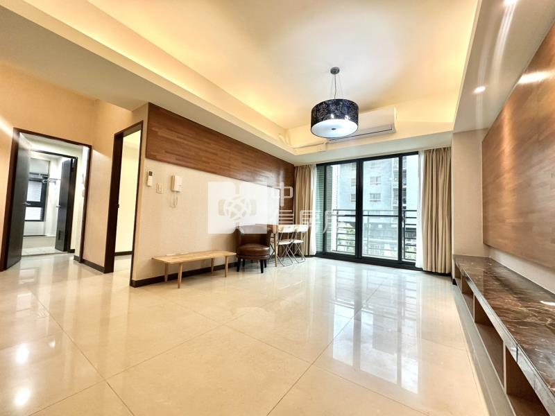 專賣藍海美三房平車房屋室內格局與周邊環境