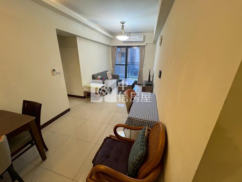 正十期重劃區2樓景觀超美戶房屋室內格局與周邊環境