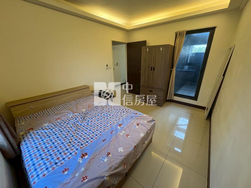 正十期重劃區2樓景觀超美戶房屋室內格局與周邊環境