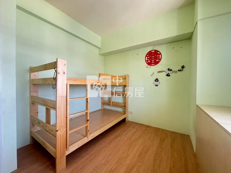 大里塗城商圈三房+車位房屋室內格局與周邊環境