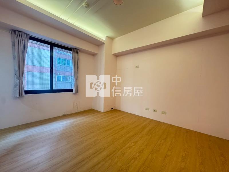 大里塗城商圈三房+車位房屋室內格局與周邊環境