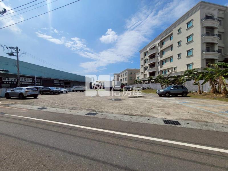 永康近愛買三角窗甲種工業地房屋室內格局與周邊環境