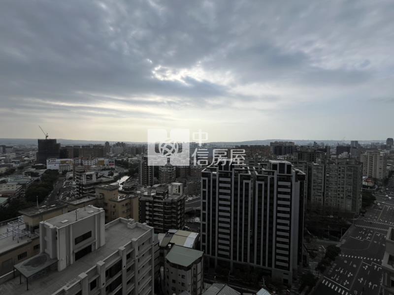 未來之翼高樓層穩定收租視野雙套房房屋室內格局與周邊環境