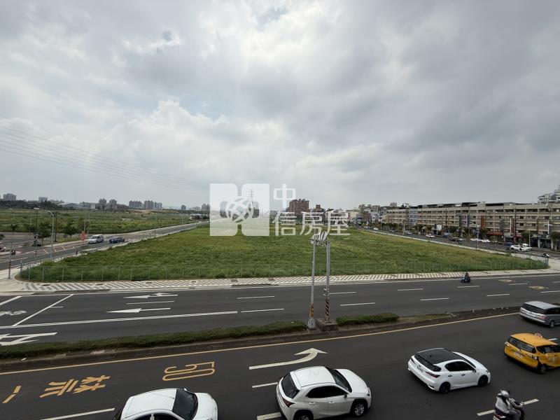 中壢體育園區超值透天店面房屋室內格局與周邊環境