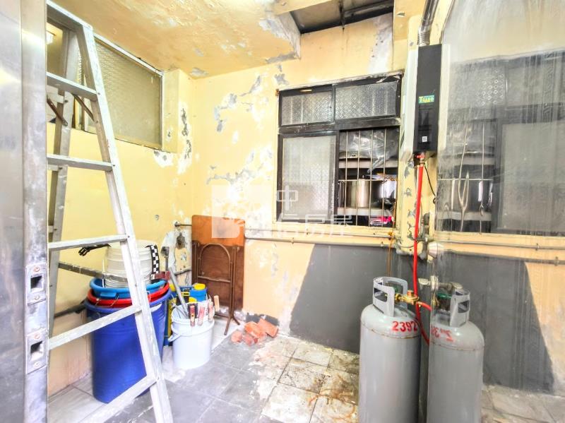 太平*福氣滿滿.住好宅*大面寬透天.1098萬.房屋室內格局與周邊環境