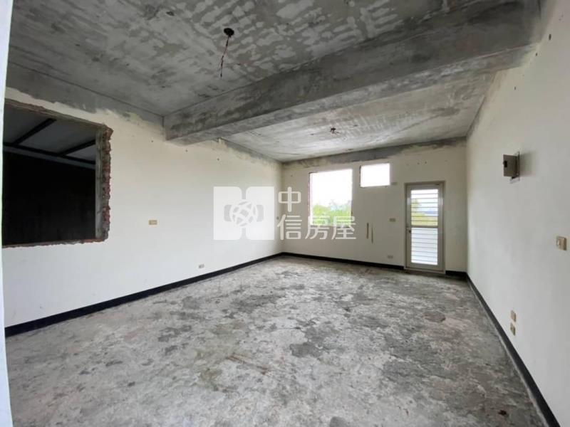 陸總旁大地坪店住房屋室內格局與周邊環境