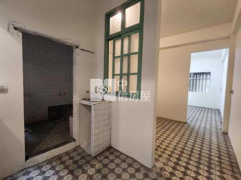 富岡市區10米店住透天｜火車站房屋室內格局與周邊環境