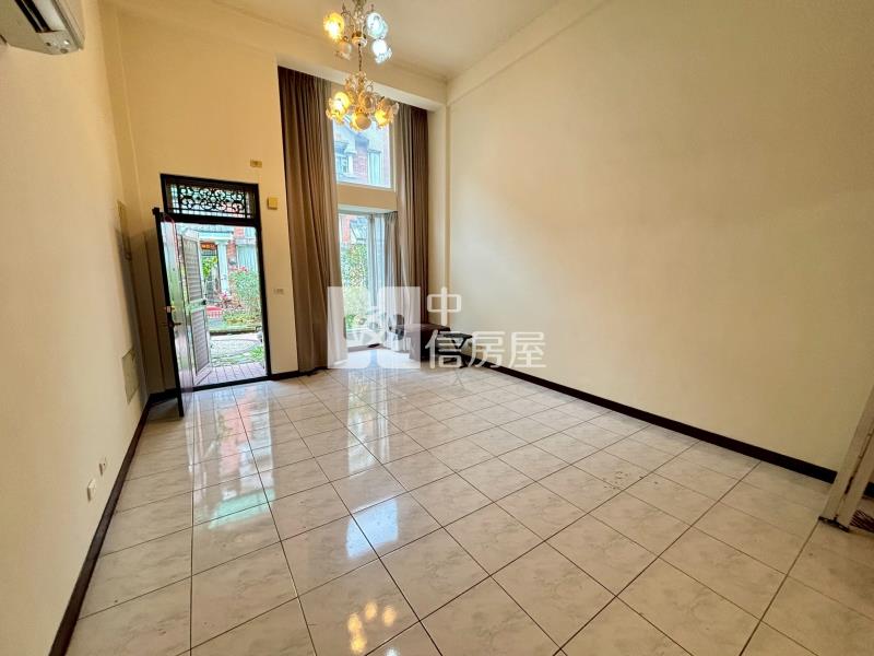 【安家】內壢紅透天前花園雙車位房屋室內格局與周邊環境