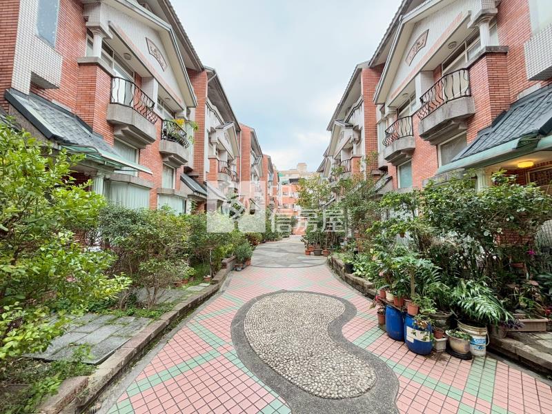 【安家】內壢紅透天前花園雙車位房屋室內格局與周邊環境