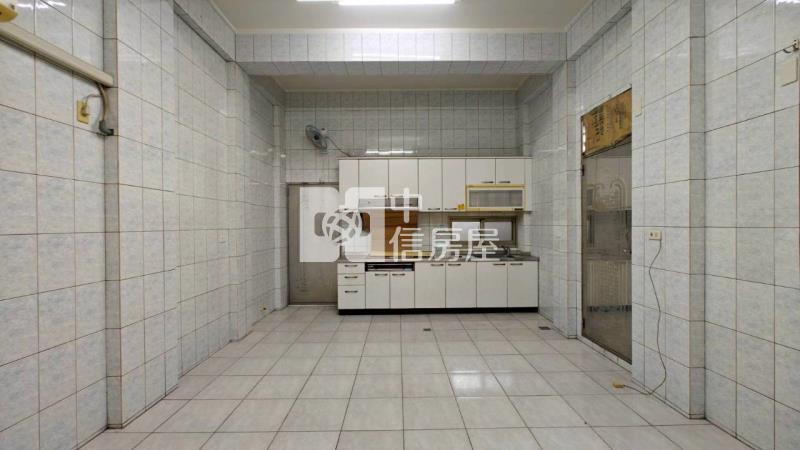 斗六內環路店住房屋室內格局與周邊環境