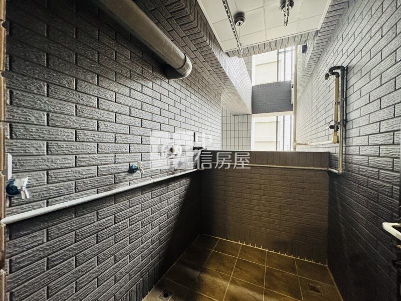 大園高誠君璽兩房兩衛+平車房屋室內格局與周邊環境