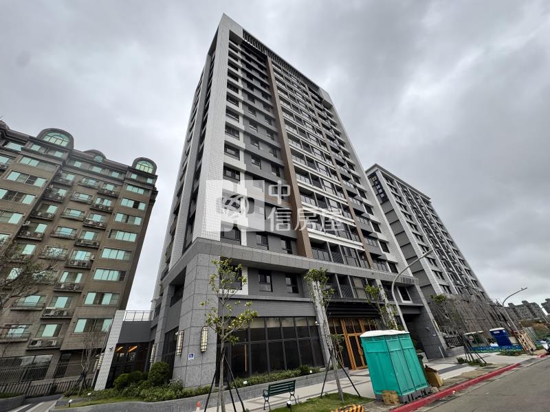 大園高誠君璽兩房兩衛+平車房屋室內格局與周邊環境