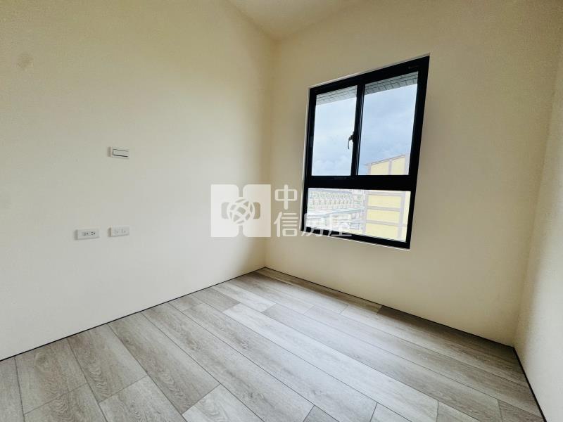 大園高誠君璽兩房兩衛+平車房屋室內格局與周邊環境