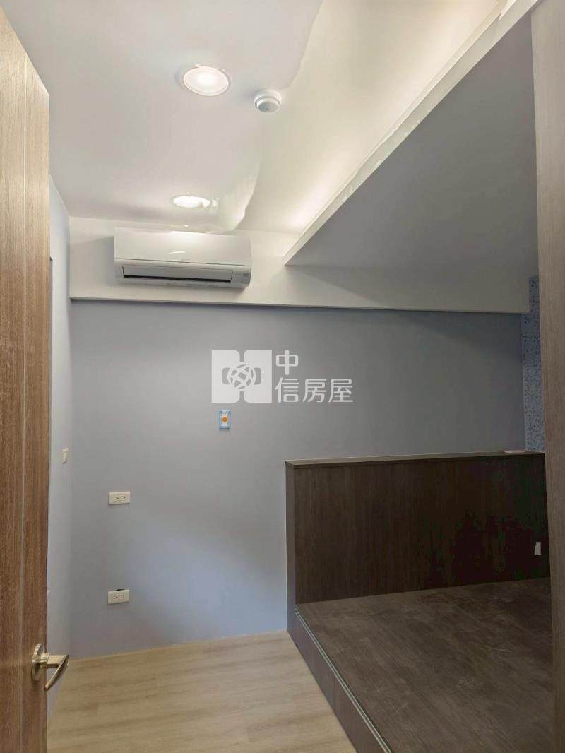 上書房兩房平車露台戶房屋室內格局與周邊環境