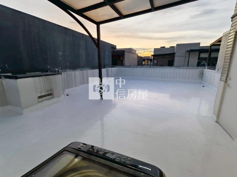 5X87城中央電梯別墅房屋室內格局與周邊環境