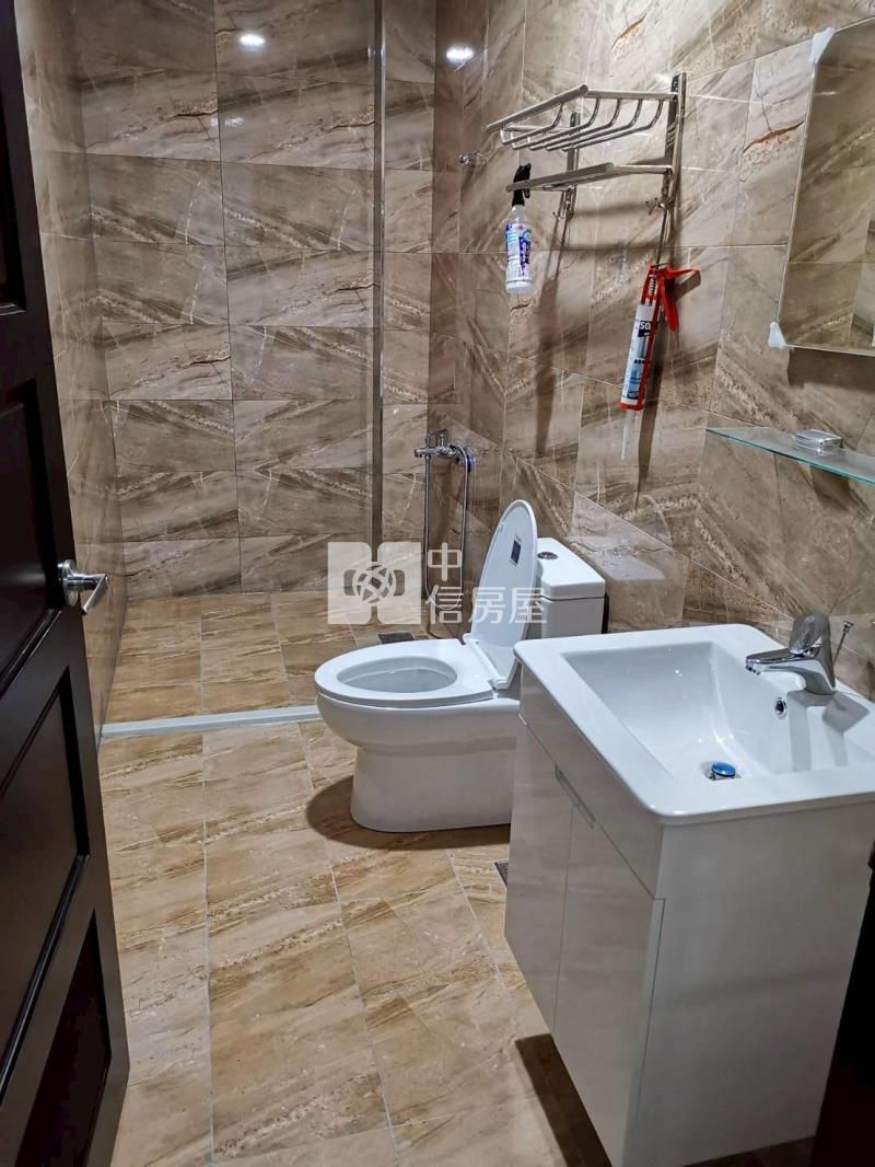 5X87城中央電梯別墅房屋室內格局與周邊環境