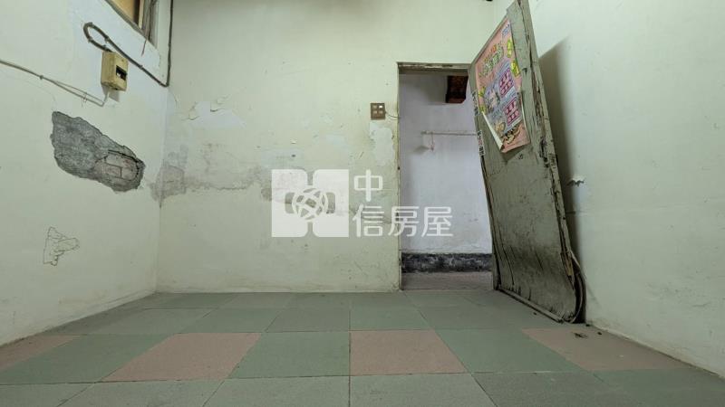 崇德商圈低總買地送屋透天厝房屋室內格局與周邊環境