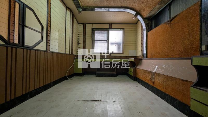 崇德商圈低總買地送屋透天厝房屋室內格局與周邊環境