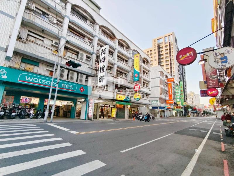 永康復國商圈正3房大樓房屋室內格局與周邊環境