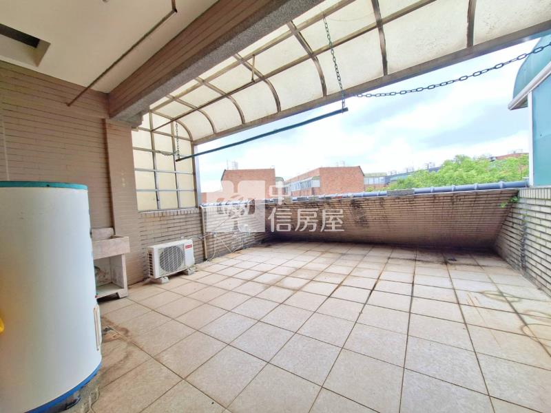 獅子林室內雙車位美墅房屋室內格局與周邊環境