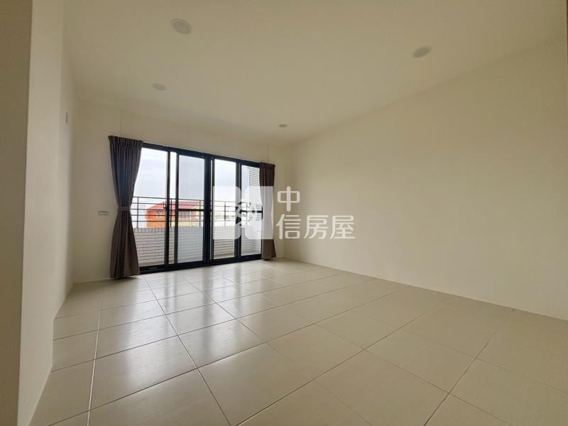 歸仁文化中心唯美全新裝璜車墅房屋室內格局與周邊環境