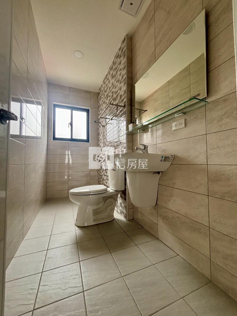 歸仁文化中心唯美全新裝璜車墅房屋室內格局與周邊環境