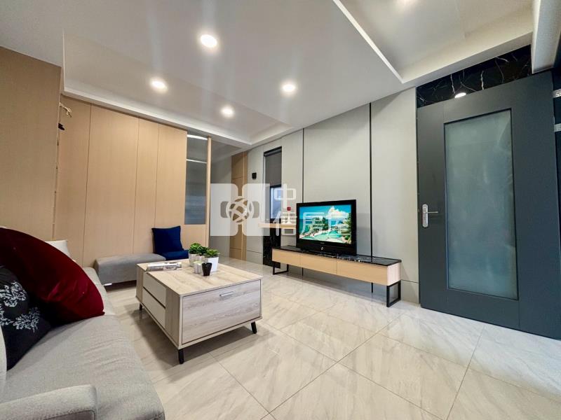 歸仁文化中心唯美全新裝璜車墅房屋室內格局與周邊環境