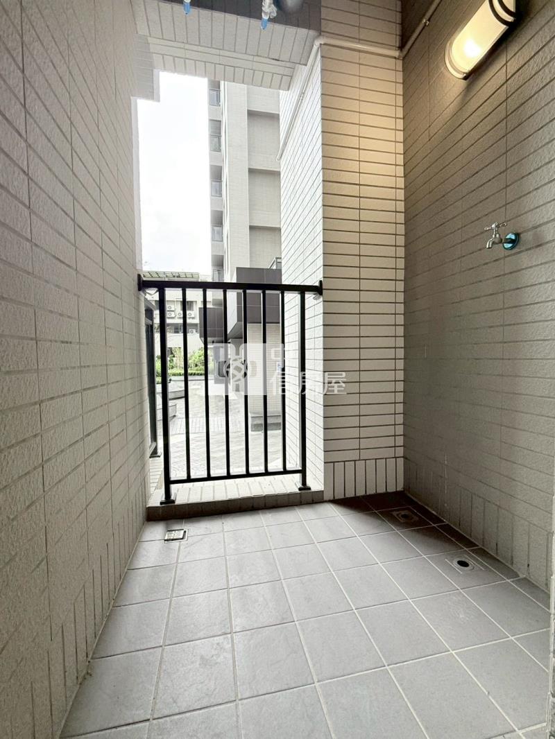 大薪美2房平車房屋室內格局與周邊環境