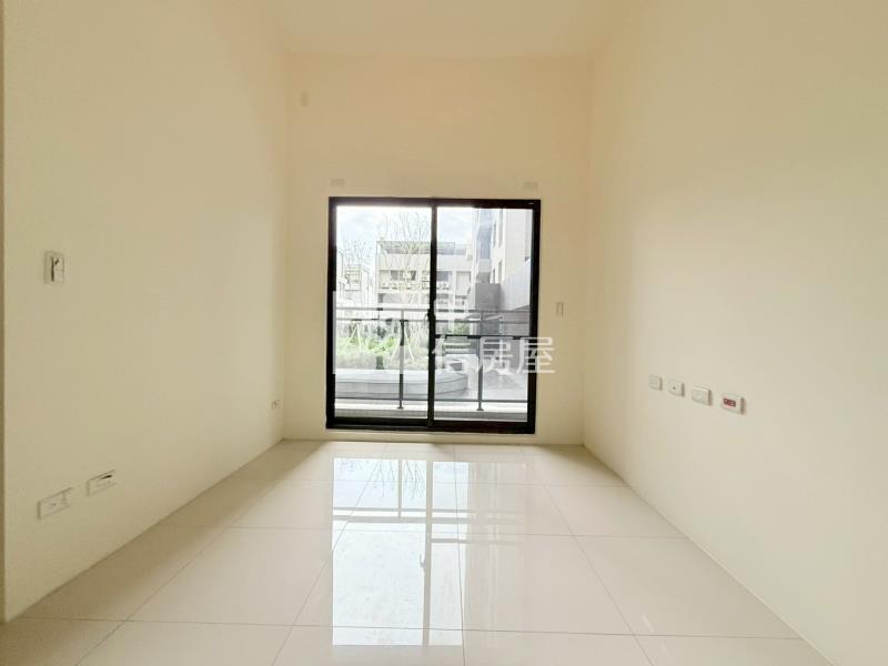 大薪美2房平車房屋室內格局與周邊環境