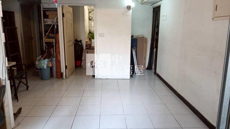 平鎮車站旁便宜三房房屋室內格局與周邊環境